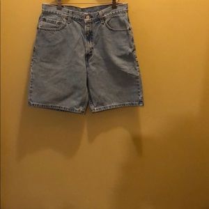 Men’s Levi’s shorts size W34
